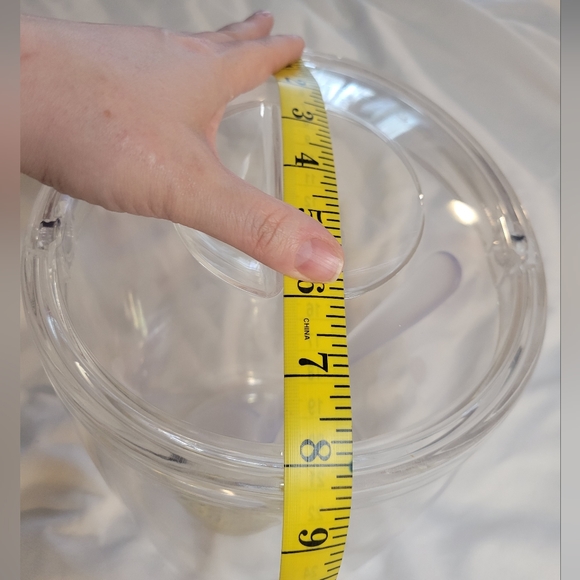 NIB Pampered Chef Civered Ice Bucket with Scoop and Integrated Handle - Picture 9 of 11